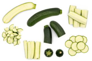 Zucchini in various sized slies