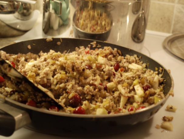 Stir-frying stuffing for baked acorn squash